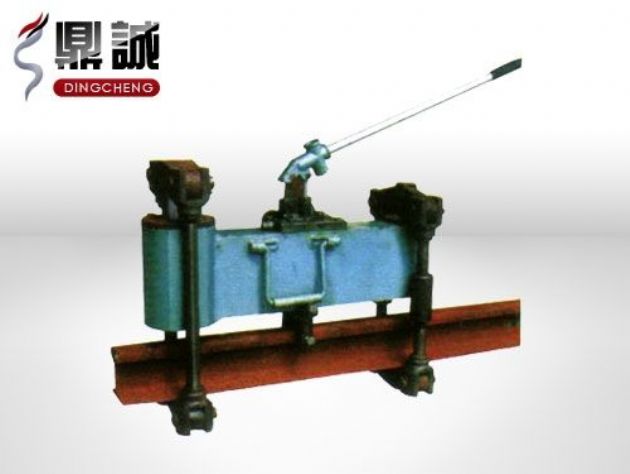 點(diǎn)擊查看詳細(xì)信息<br>標(biāo)題：液壓校正機(jī) 閱讀次數(shù)：4579